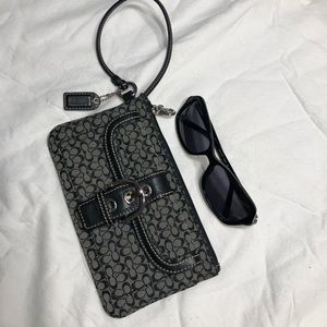 Coach black/gray wristlet (rarely used)